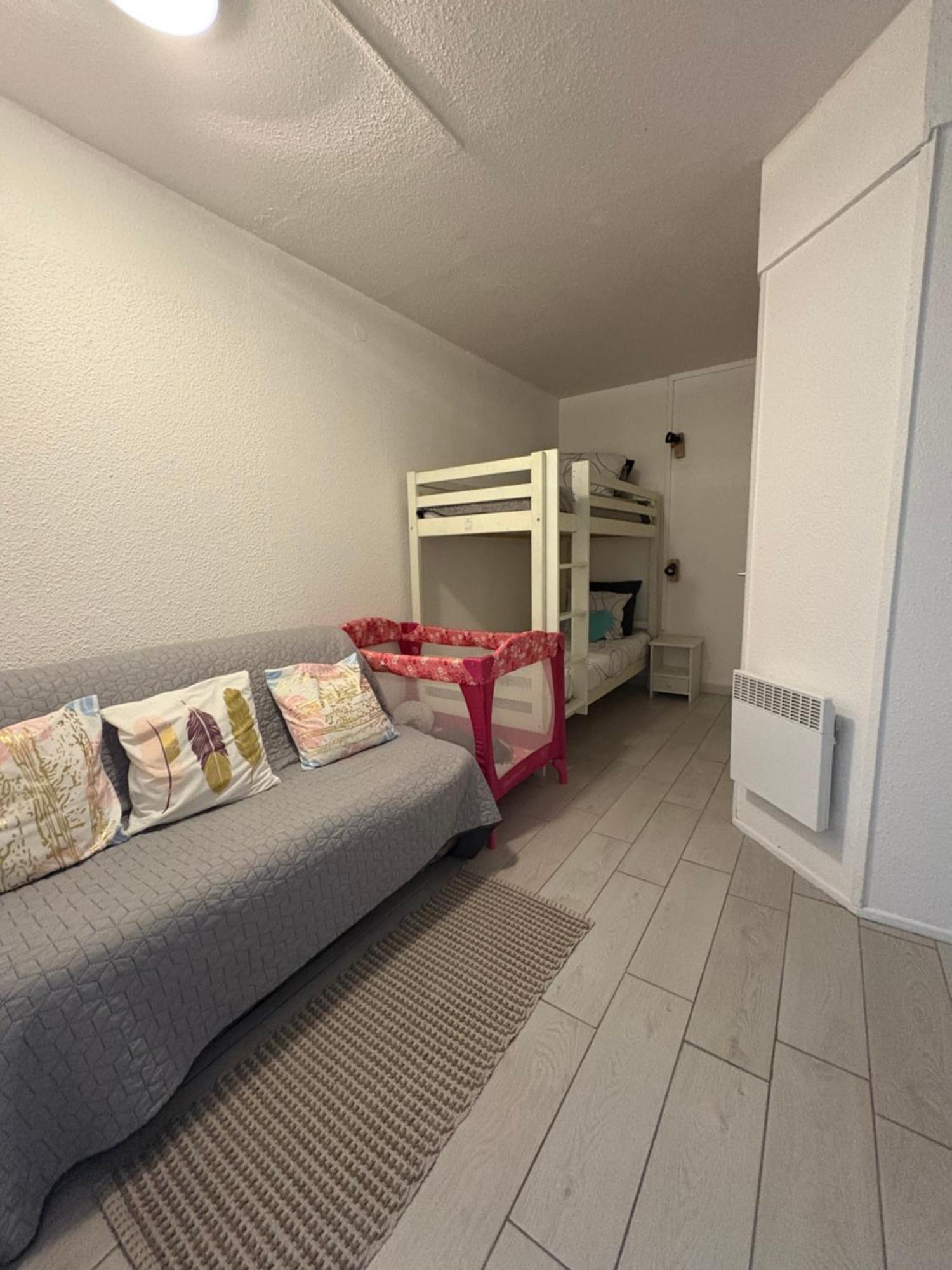 Saint Cyprien Golf View 2 Bedrooms Apartment , 900 M From The Beach Екстер'єр фото